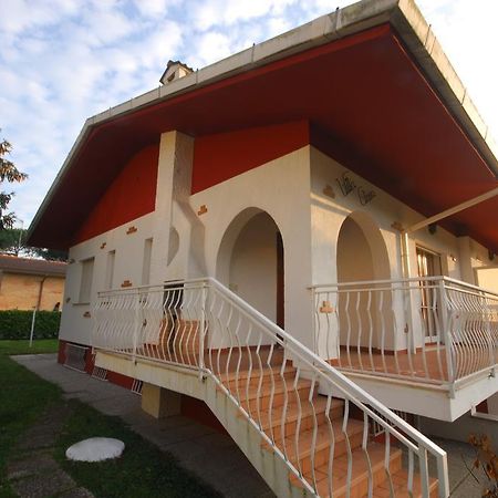 Villa Clara Линяно Сабиадоро Екстериор снимка