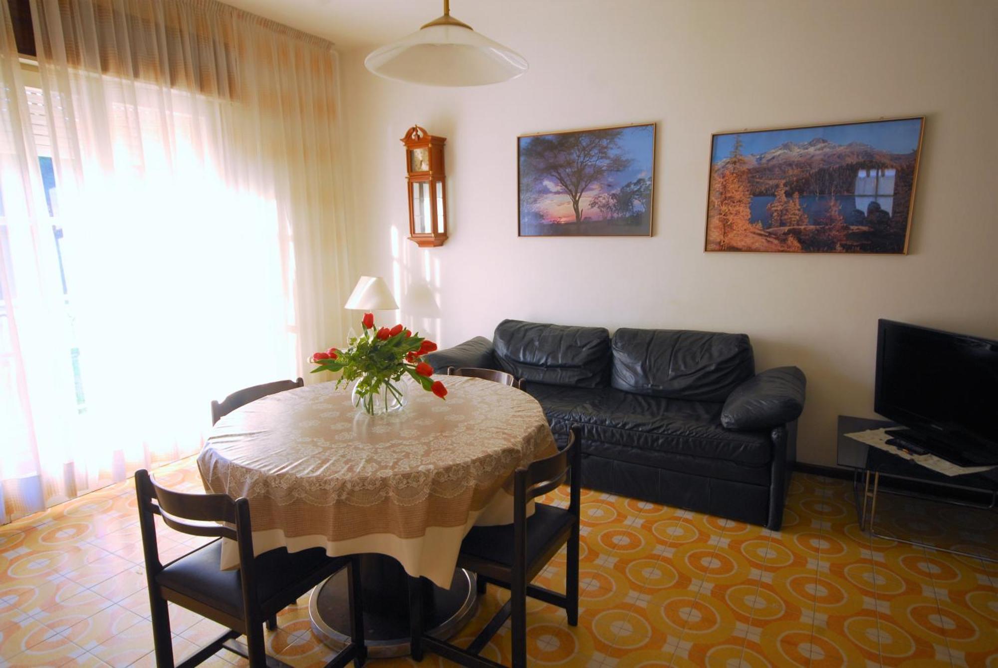 Villa Clara Линяно Сабиадоро Екстериор снимка