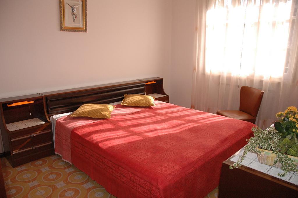 Villa Clara Линяно Сабиадоро Екстериор снимка